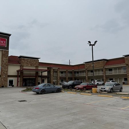 Regency Inn & Suites Humble Fm1960 - Iah Airport Экстерьер фото